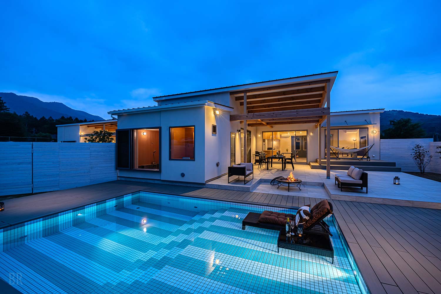 Private Pool