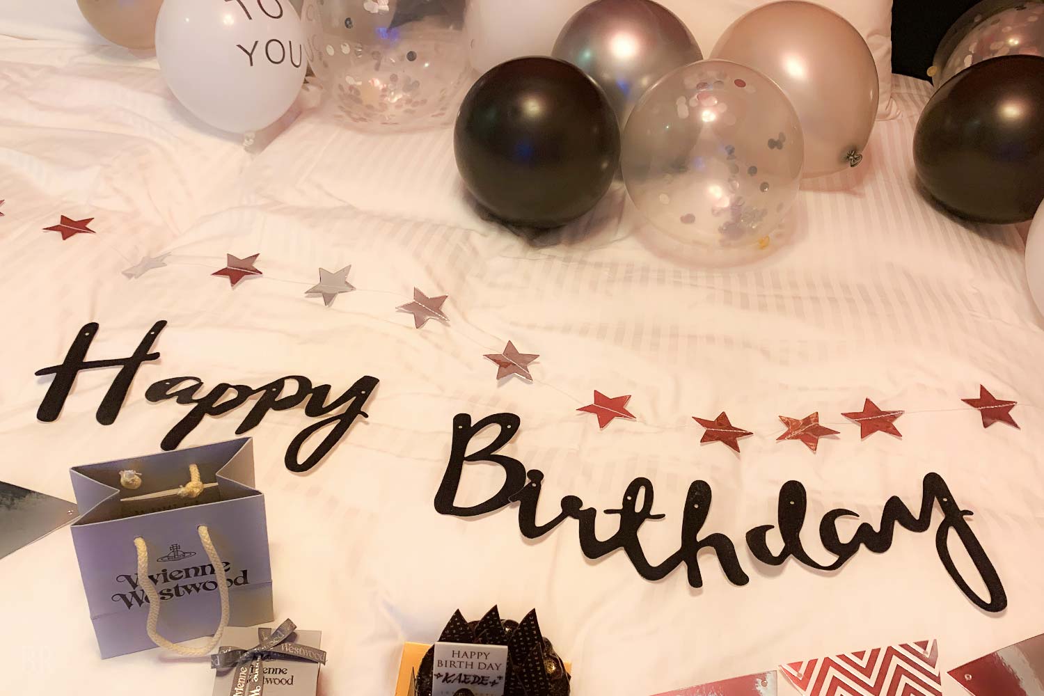 Decorative Balloons<br>(*Additional fee applies)
